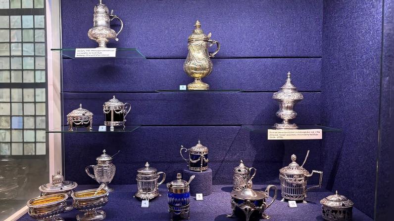Mustard pots at the Doesberg Silver Museum