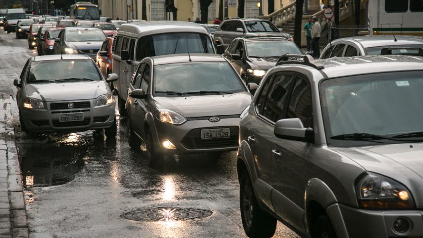 Governo inicia renovação automática e gratuita de CNH para bons condutores