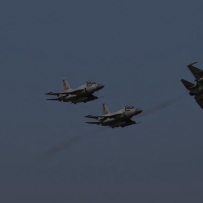 Paquistão se aproxima de acordo de US$1,5 bi para armas e jatos ao Sudão