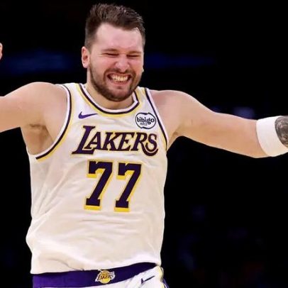 Doncic ultrapassa Jokic e conquista marca histórica na NBA