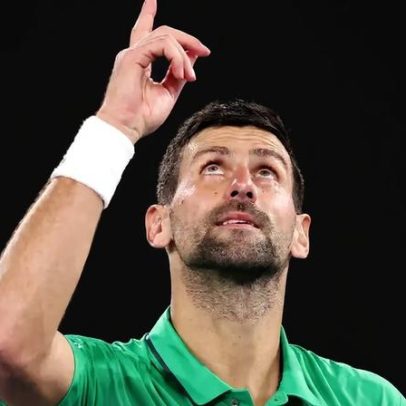 Djokovic vence 100ª partida no Australian Open