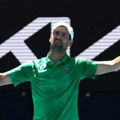 Djokovic aplaude voleio do rival no Australian Open; vídeo
