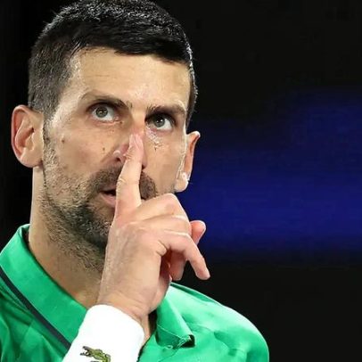 Alcaraz enfrenta Djokovic na primeira final do Australian Open