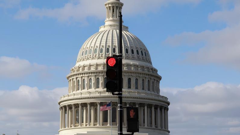 Senadores dos EUA preveem votação para conter Trump sobre Groenlândia