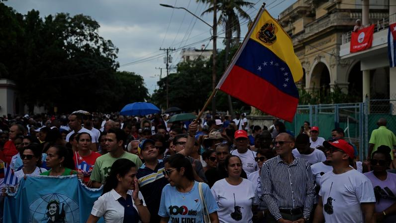 Cuba sofre pressão dos EUA sobre Venezuela que corta petróleo