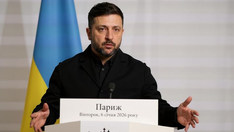 Ukraine's President Volodymyr Zelenskiy delivers a press conference upon the signing of the declaration on deploying post-ceasefire force in Ukraine, during the so-called 'Coalition of the Willing' summit, at the Elysee Palace in Paris, France, January 6, 2026. Ludovic Marin/Pool via REUTERS