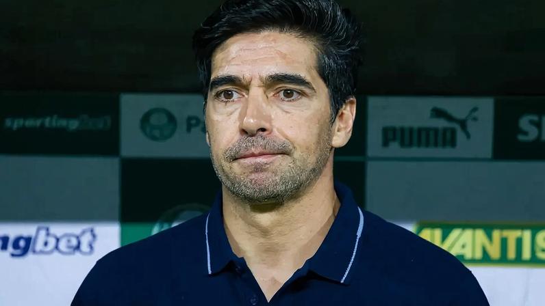 Abel Ferreira, técnico do Palmeiras, durante Palmeiras x Cruzeiro, valida pela trigésima rodada do Campeonato Brasileiro (Foto: Léo Barrilari/GazetaPress)