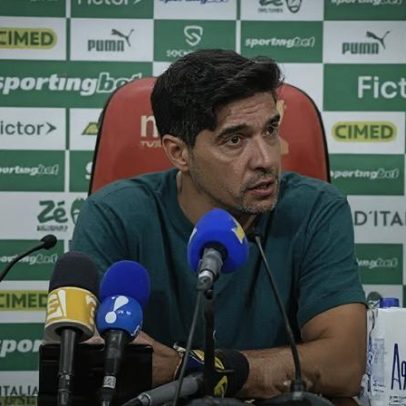Abel Ferreira comenta Almada e Jhon Arias, alvos do Palmeiras