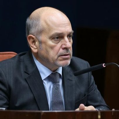 Moraes suspende parte de lei de SP sobre motos por aplicativo
