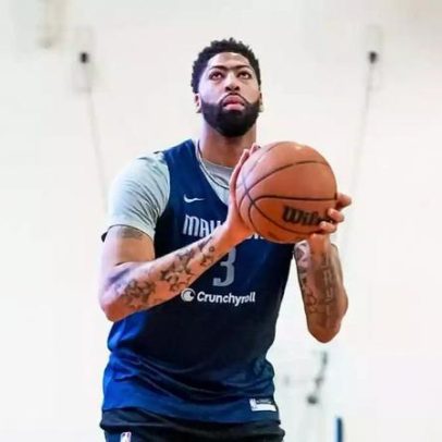 Rich Paul nega pedido de troca de Anthony Davis para o Mavericks
