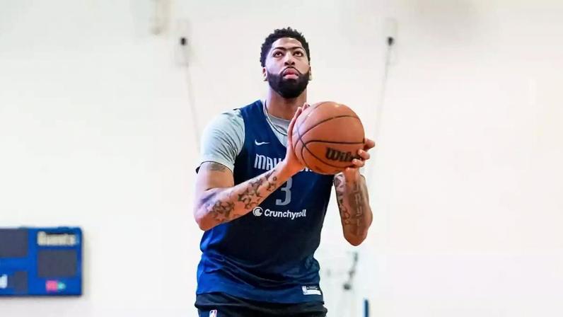anthony davis mavericks troca
