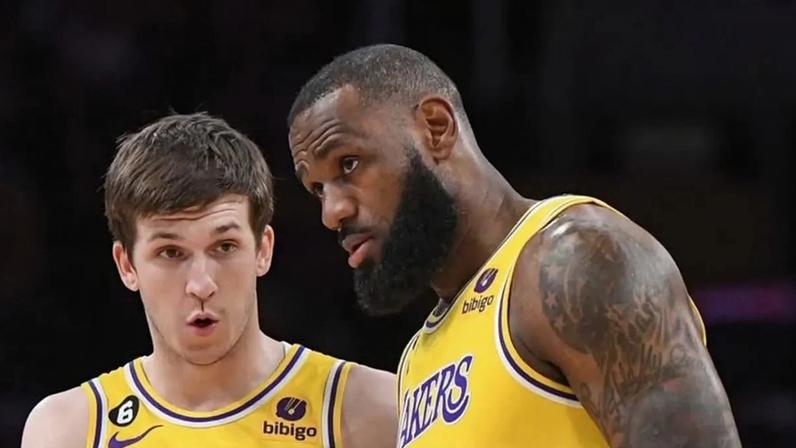 LeBron James Austin Reaves