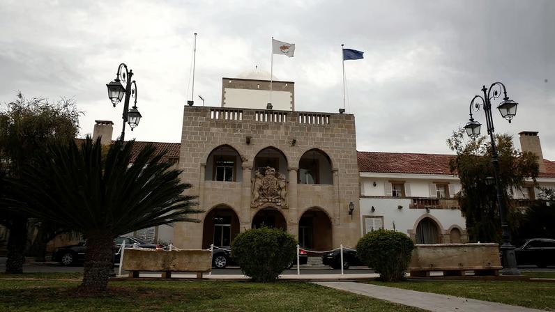 Assessor do presidente cipriota renuncia após polêmica com vídeo online