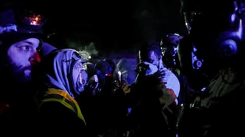 Choques este miércoles en las calles de Minneapolis entre las fuerzas de seguridad y manifestantes contra la persecución de inmigrantes.