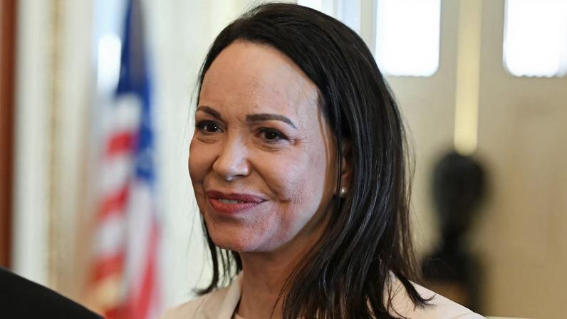 Da Paz é inseparável do laureado, diz órgão após Trump receber medalha Machado