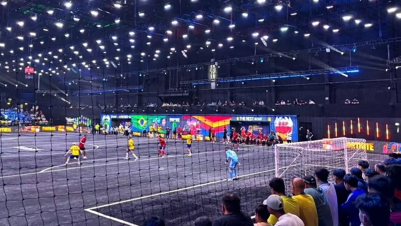 Brasil perde para Espanha na Kings World Cup (Foto: Beatriz Pinheiro/ Lance!)