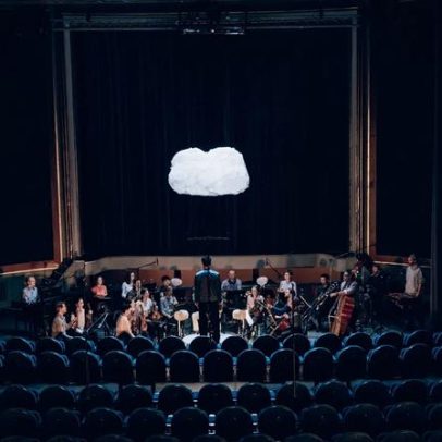 BUNT. e Sonos reimaginam Clouds em Inside the Sound