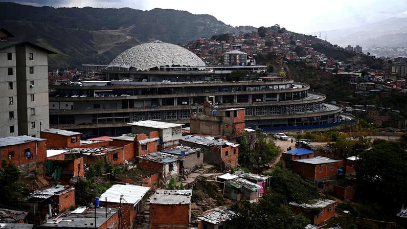El Helicoide detention centre as Venezuela's government begins releasing some detainees, with the freeing of political prisoners marking a move long demanded by human rights groups, international bodies and opposition leaders, in Caracas, Venezuela, January 12, 2026. REUTERS/Gaby Oraa