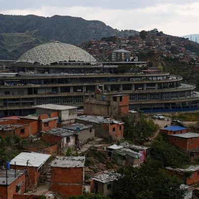 Líder da Assembleia venezuelana afirma libertação de 400+ presos; ONGs contestam