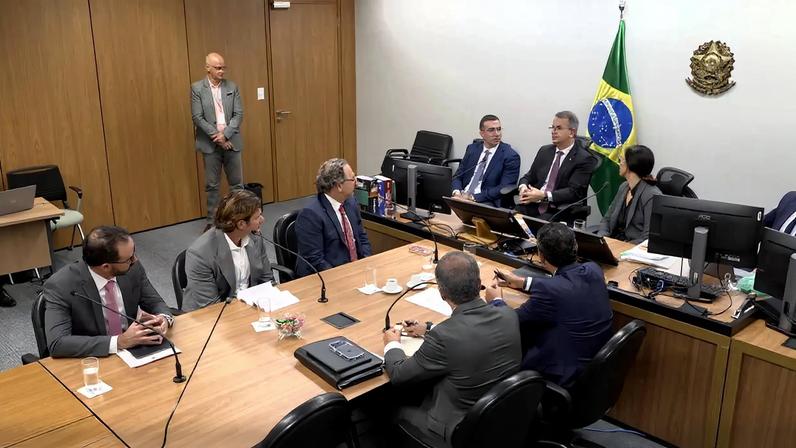Toffoli decidiu, a pedido do BC, retirar o sigilo dos vídeos das oitivas no caso Master.