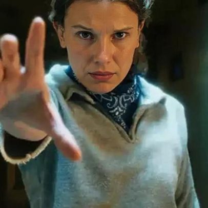Millie Bobby Brown lê cartas de fãs de despedida em Stranger Things