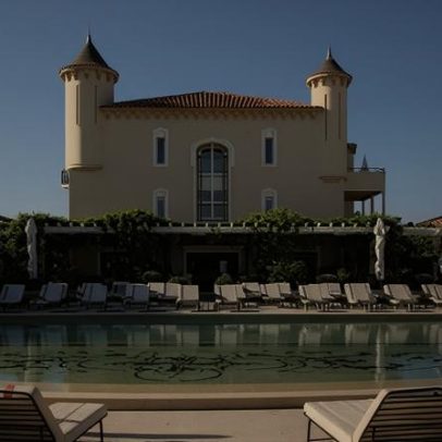 The White Lotus na França: por dentro do hotel de luxo da 4ª temporada