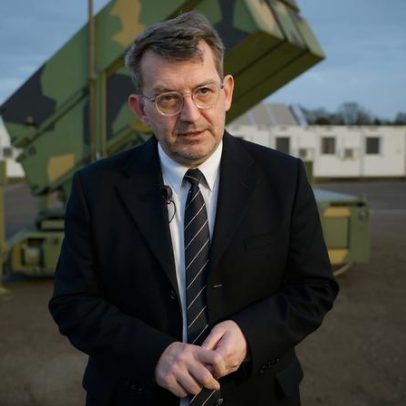 Dinamarca aumentará presença militar na Groenlândia, diz ministro da Defesa