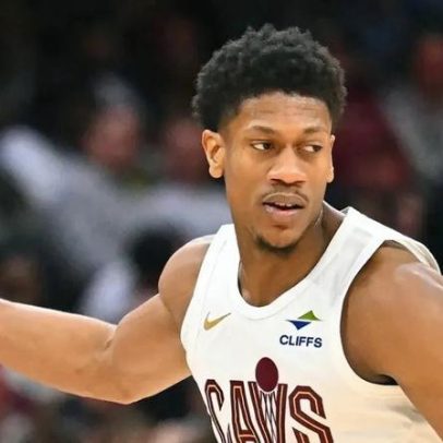 Cavaliers e Kings fecham troca centrada em De’Andre Hunter