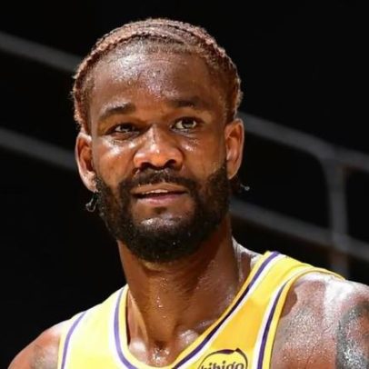 Deandre Ayton estaria frustrado no Lakers