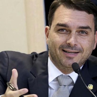 Flávio Bolsonaro diz ter apoio de Tarcísio para a Presidência