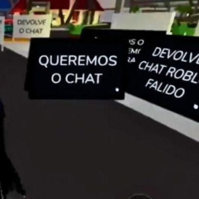 Crianças brasileiras protestam no Roblox contra bloqueio do chat por voz