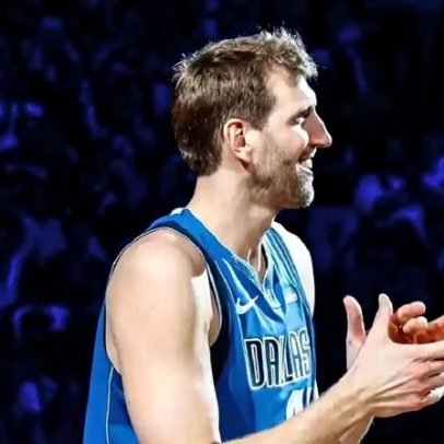 Mavericks buscam reatar relação com o ídolo Dirk Nowitzki