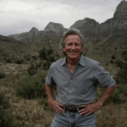 Doug McConnell, intérprete do norte da Califórnia, morre aos 80 anos
