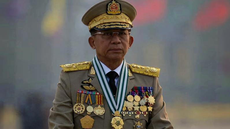 Acordos, clientelismo e medo ajudam o chefe da junta de Myanmar a manter o poder