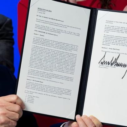 UE teme concentração de poderes de Trump sobre o Conselho da Paz, diz documento