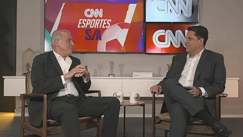 André Cury, empresário de jogadores, é o convidado do CNN Esportes S/A deste domingo (25)