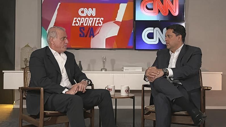André Cury, empresário de jogadores, é o convidado do CNN Esportes S/A deste domingo (25)