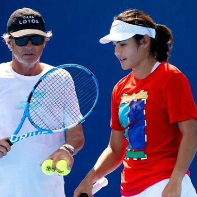Raducanu encerra parceria com Roig e busca 10º treinador da carreira