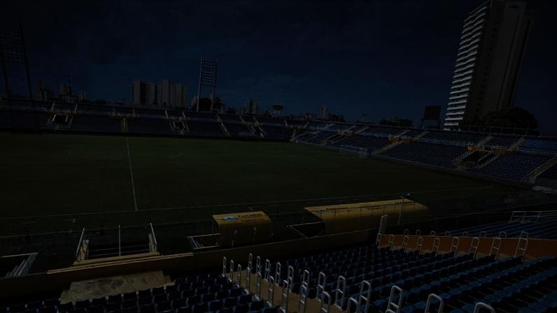 Estádio Presidente Vargas, em Fortaleza (Foto: Marcos Moura)