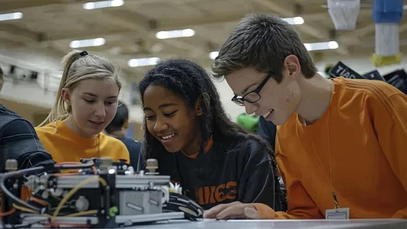 Nube disponibiliza 9,8 mil vagas de estágio para ensinos médio, técnico e superior