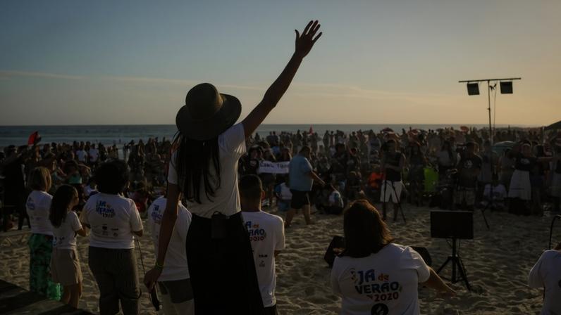 Verão impulsiona evangelismo ao ar livre