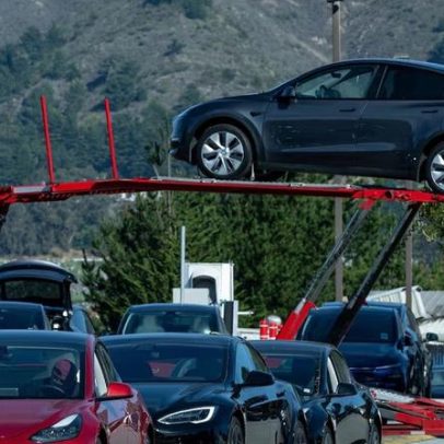 Tesla sofre queda de 8,6% nas vendas e perde liderança para BYD