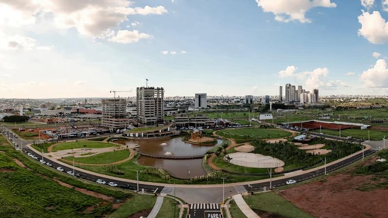 Empresa cresce com aposta em bairros planejados e abandona prédios isolados