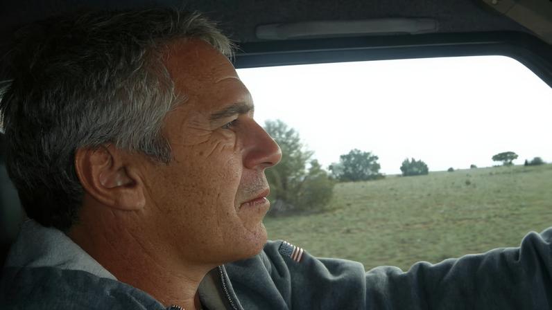 Painel da Câmara subpoena Leslie Wexner por vínculos com Epstein