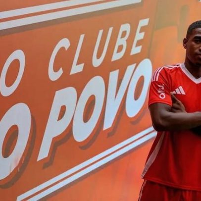 Félix Torres se apresenta ao Inter e cita inspiração em ex-Real Madrid