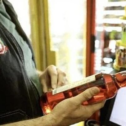 Prefeitura da Bahia veta bebidas destiladas após intoxicações por metanol