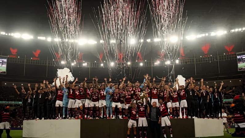 O Flamengo é o atual campeão carioca (Foto: Adriano Fontes / CRF)