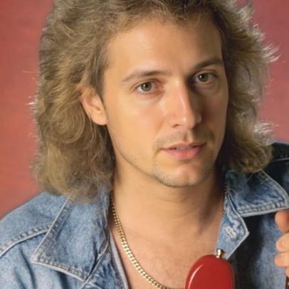Ex-baixista do Scorpions, Francis Buchholz, morre aos 71 anos