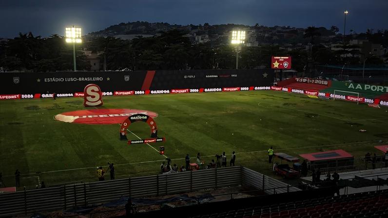Luso Brasileiro recebe o jogo entre Portuguesa e Botafogo (Foto: Leonardo Bessa/Lance!)