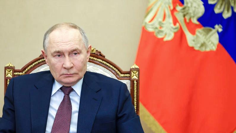 Russian President Vladimir Putin chairs a meeting with members of the government via video link at the Kremlin in Moscow, Russia January 21, 2026. Sputnik/Vyacheslav Prokofyev/Pool via REUTERS